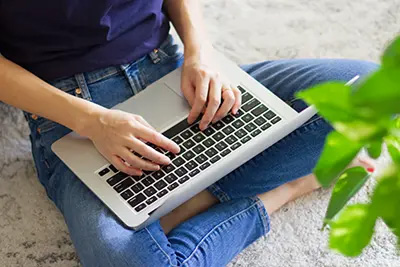 フロントエンドエンジニア